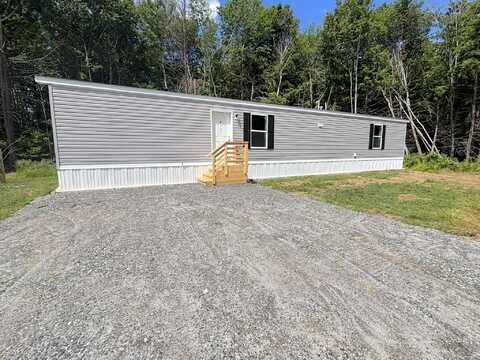 25 Winter Drive, Farmingdale, ME 04344