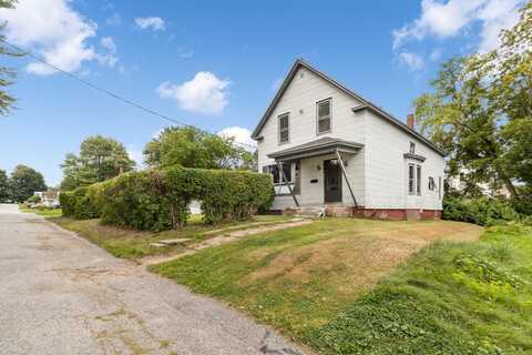 17 Fulton Street, Auburn, ME 04210