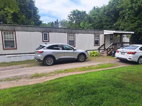 26-28 Addison Street, Lisbon, ME 04252