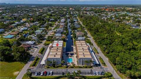 9395 Pennsylvania, BONITA SPRINGS, FL 34135