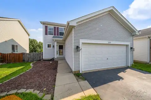 1737 S Fallbrook Drive, Round Lake, IL 60073