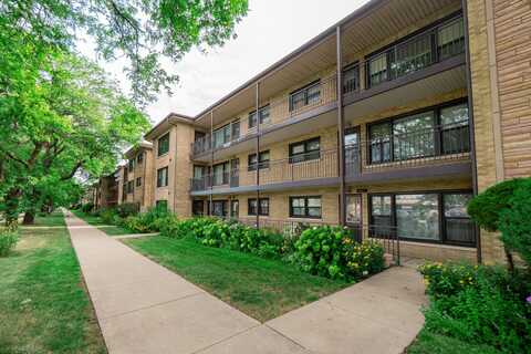 4811 N Harlem Avenue, Chicago, IL 60656