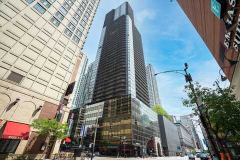 10 E Ontario Street, Chicago, IL 60611