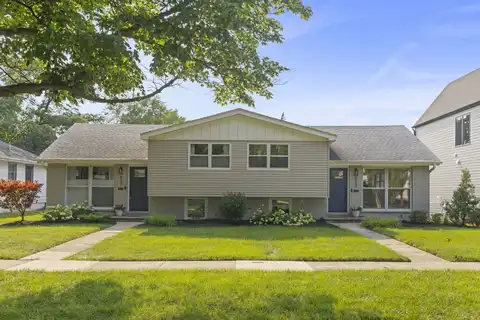 823 N Ellsworth Street, Naperville, IL 60563