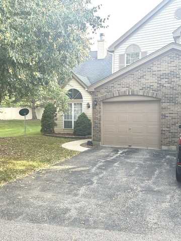 30 Lancaster Circle, Gurnee, IL 60031