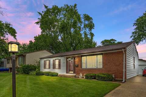 47 Willow Trail, Wheeling, IL 60090