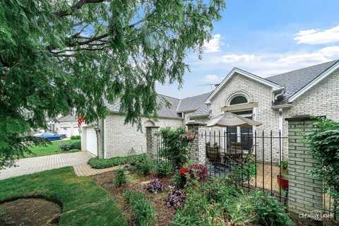 27 Hillcrest Drive, Sugar Grove, IL 60554