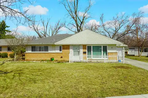4 Well Court, Park Forest, IL 60466