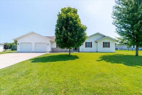 403 Sunset Drive, Colfax, IL 61728