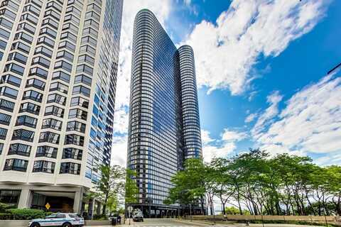 155 N HARBOR Drive, Chicago, IL 60601
