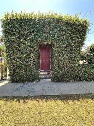 638 W Century Boulevard, Los Angeles, CA 90044