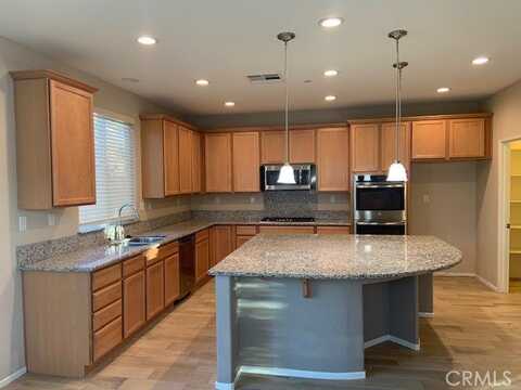 45002 Blue Moon Street, Lake Elsinore, CA 92532