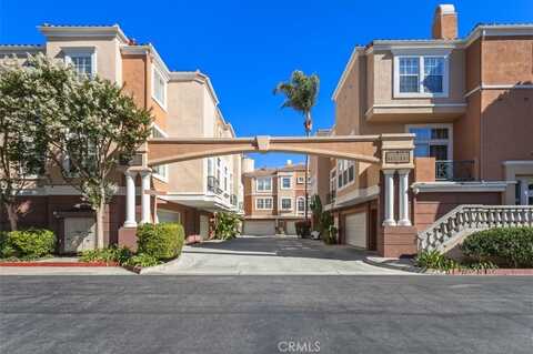 10 Bettoni Aisle, Irvine, CA 92606