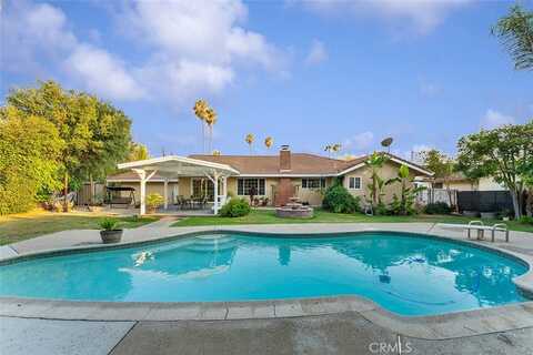 1073 E Knollcrest Drive, Covina, CA 91724