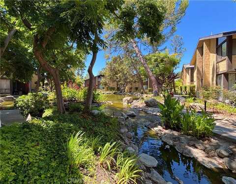 12750 Centralia Street, Lakewood, CA 90715