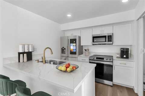 3531 Rainbow Lane, Highland, CA 92346