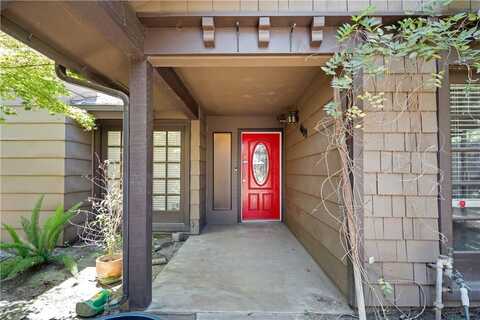 4029 W Hillsdale Court, Visalia, CA 93291