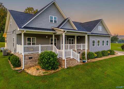 3012 Green Valley Road, Southside, AL 35907