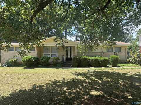 3913 Battlefield Drive NW, Huntsville, AL 35810