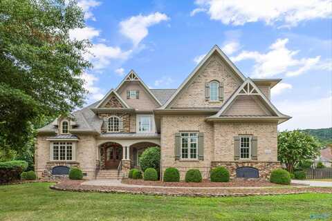31 Mcmullen Lane, Gurley, AL 35748
