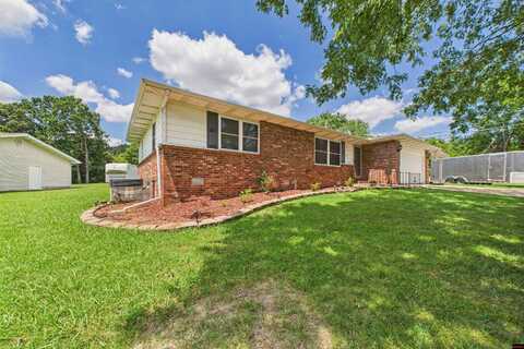 605 BROADMOOR CIRCLE, Mountain Home, AR 72653