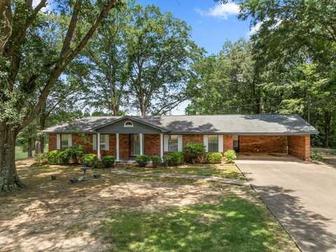 127 Trianon St, Batesville, MS 38606