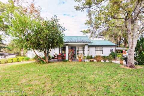 360 CANIS Drive W, Orange Park, FL 32073