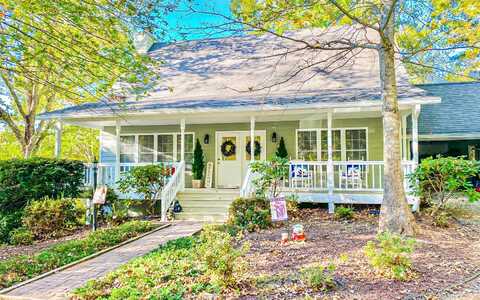 437 Pine Ridge Drive, Hayesville, NC 28904