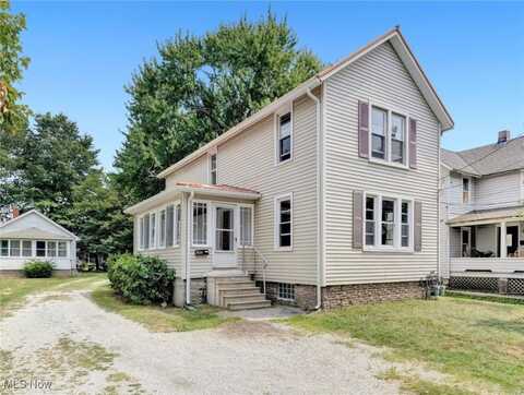 338-340 Eagle Street, Fairport Harbor, OH 44077