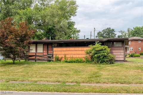 1105 35th Street NW, Canton, OH 44709