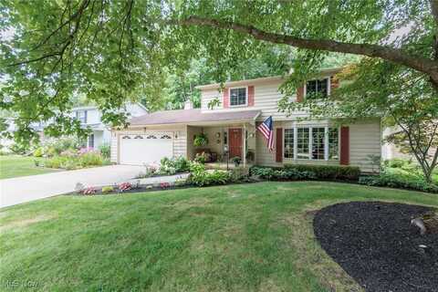 37451 Hunters Ridge Road, Solon, OH 44139