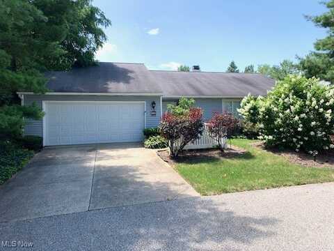 2033 Fordham Court, Akron, OH 44313