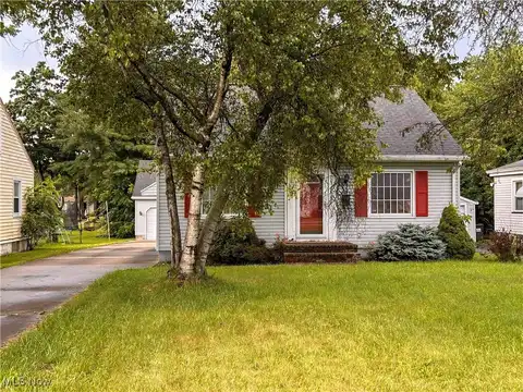 90 Woodrow Avenue, Youngstown, OH 44512