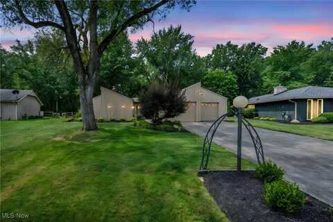 4984 Leafy Mill Lane, North Ridgeville, OH 44039