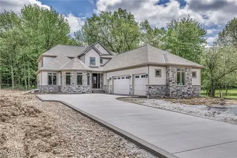 26117 N Woodland Road, Beachwood, OH 44122