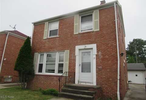 39 Eldred Avenue, Bedford, OH 44146