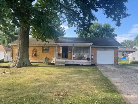 1822 Adams Street, Coshocton, OH 43812