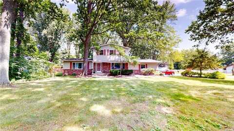4237 Springdale Road, Uniontown, OH 44685