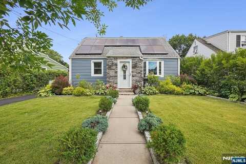 51 Brookhill Terrace, Clifton, NJ 07013