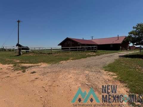 625 Curry Road H Road, Clovis, NM 88101