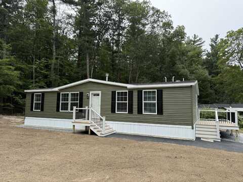 19 Bangor Street, Nashua, NH 03063