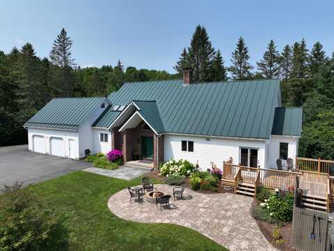1504 Lake Road, Newport, VT 05855