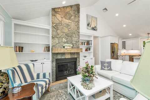 127 Forest Road, Wolfeboro, NH 03894