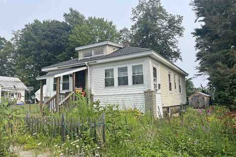 81 Oak Grove Avenue, Brattleboro, VT 05301