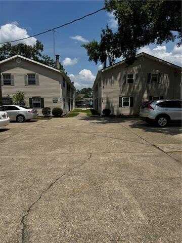 725 HEAVENS Drive, Mandeville, LA 70471