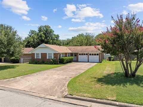 800 Cottonwood, Ardmore, OK 73401