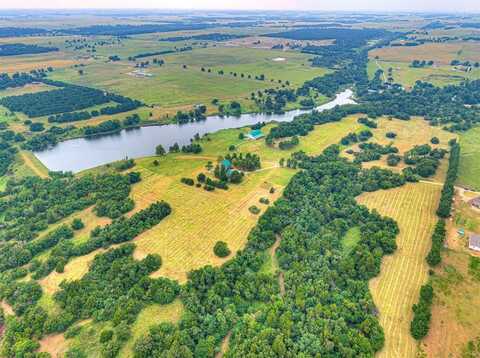 800 W Cimarron Boulevard, Crescent, OK 73028