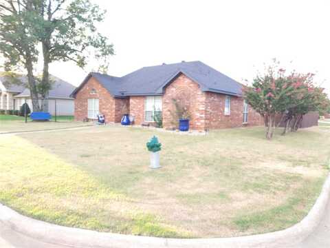 3795 Village Bend Drive, Paris, TX 75462