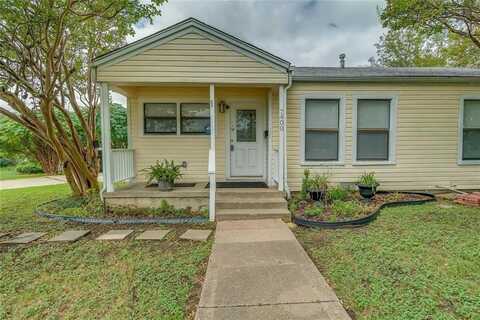 7400 Llano Avenue, Fort Worth, TX 76116