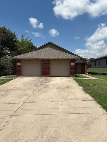 8128 Doreen Avenue, Fort Worth, TX 76116